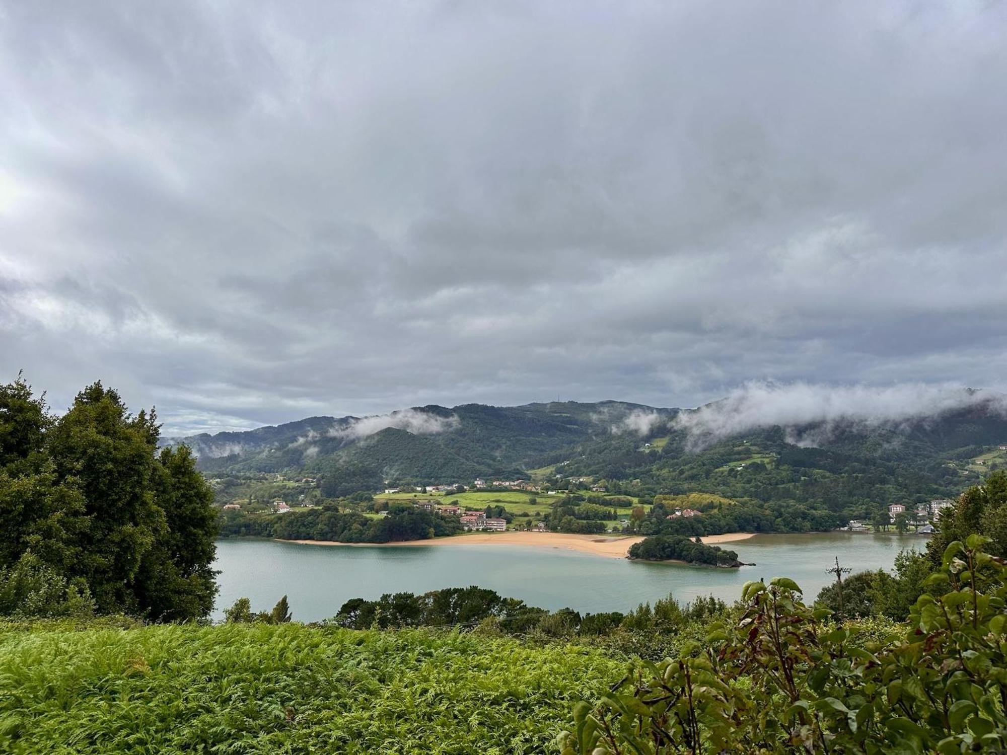 Kanala, Estupendas Vistas Al Urdaibai Canala Buitenkant foto